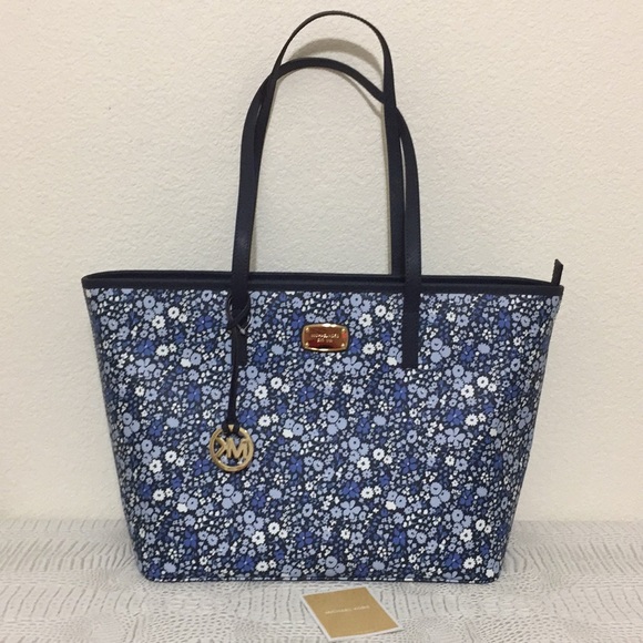 Michael Kors Handbags - New Michael Kors EMRY Large Top Zip tote bag